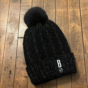 B G- Stone collection Pom Pom winter hat